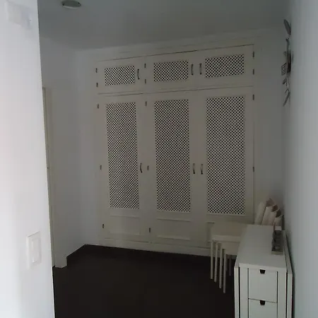 Thebussem Apartment *